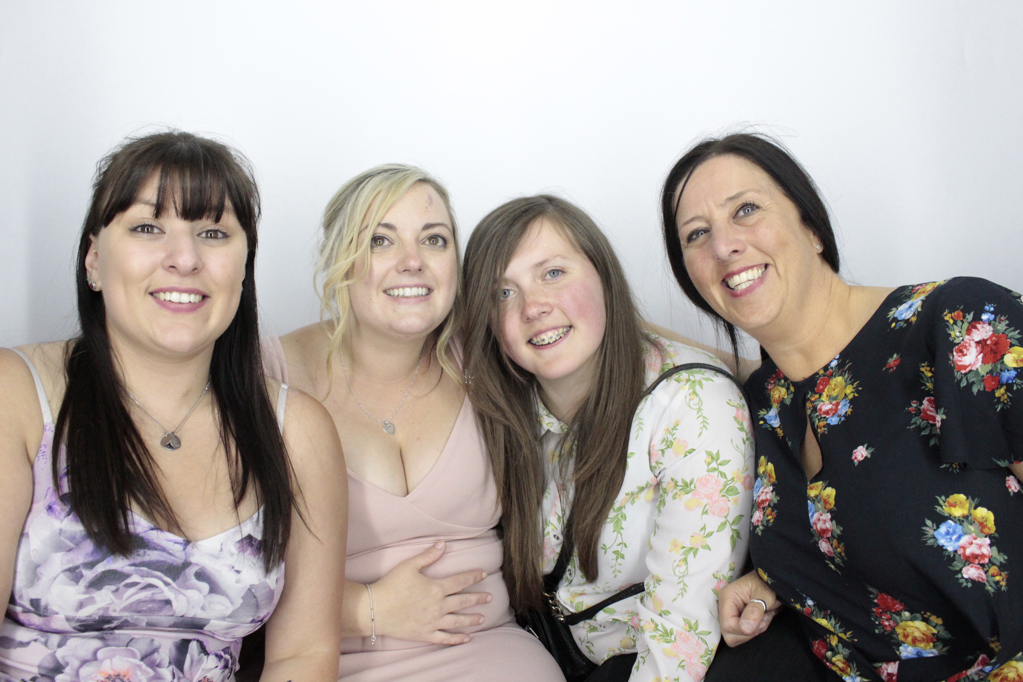 Ian & Angie’s wedding  | View more photos from the event at gallery.myphotoboothexperience.co.uk/u/MyPhotoBoothExperienceLtd/Ian-Angie’s-wedding